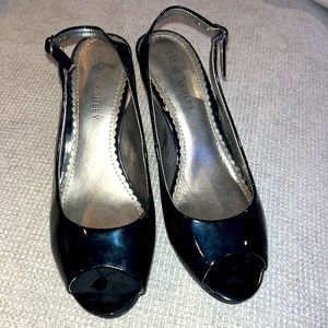 Laura Ashley Black 3” inch Patent Heels 👠 8B/38, great condition!